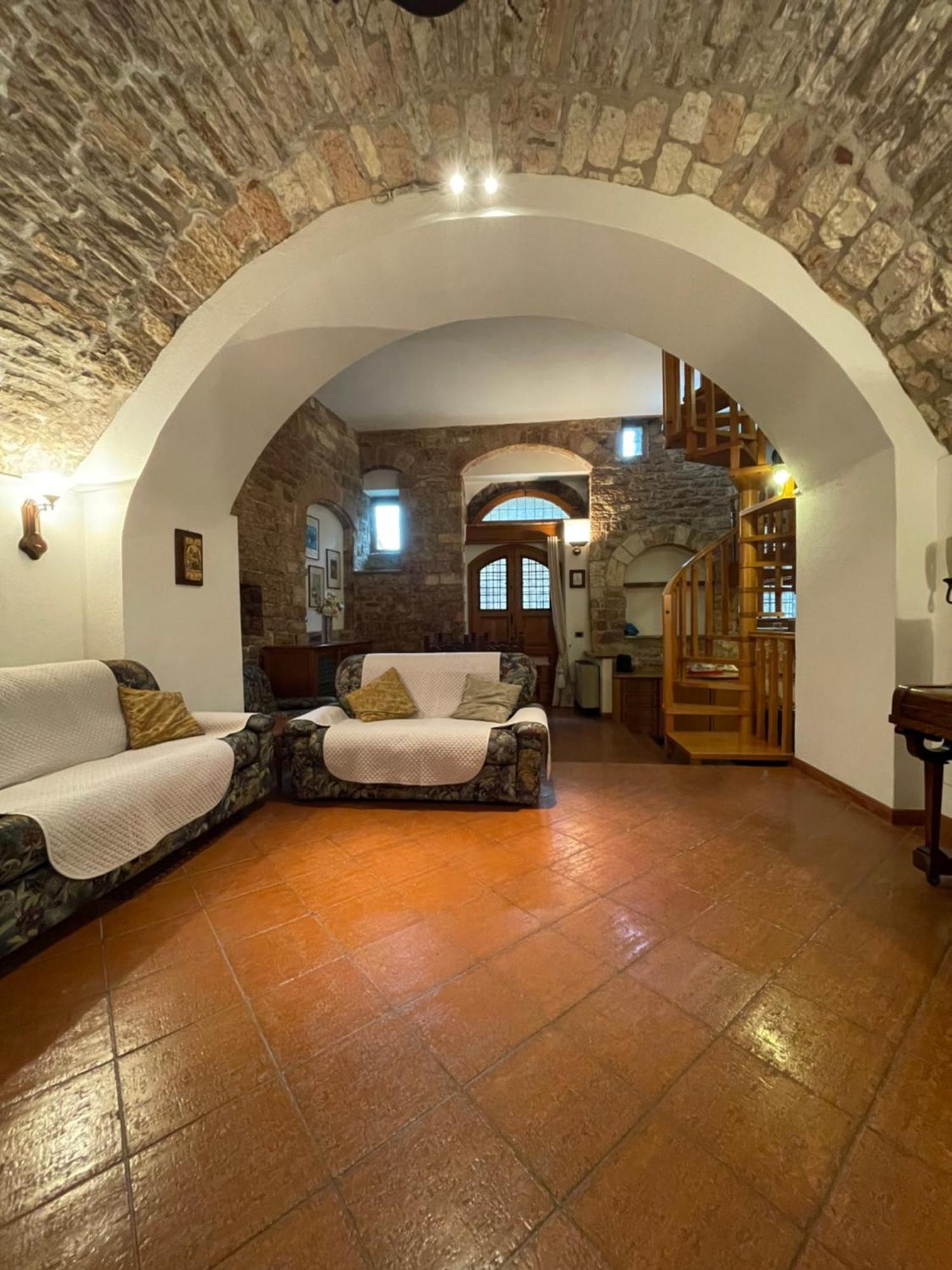 Happy House - Porta San Giacomo Daire Assisi Dış mekan fotoğraf
